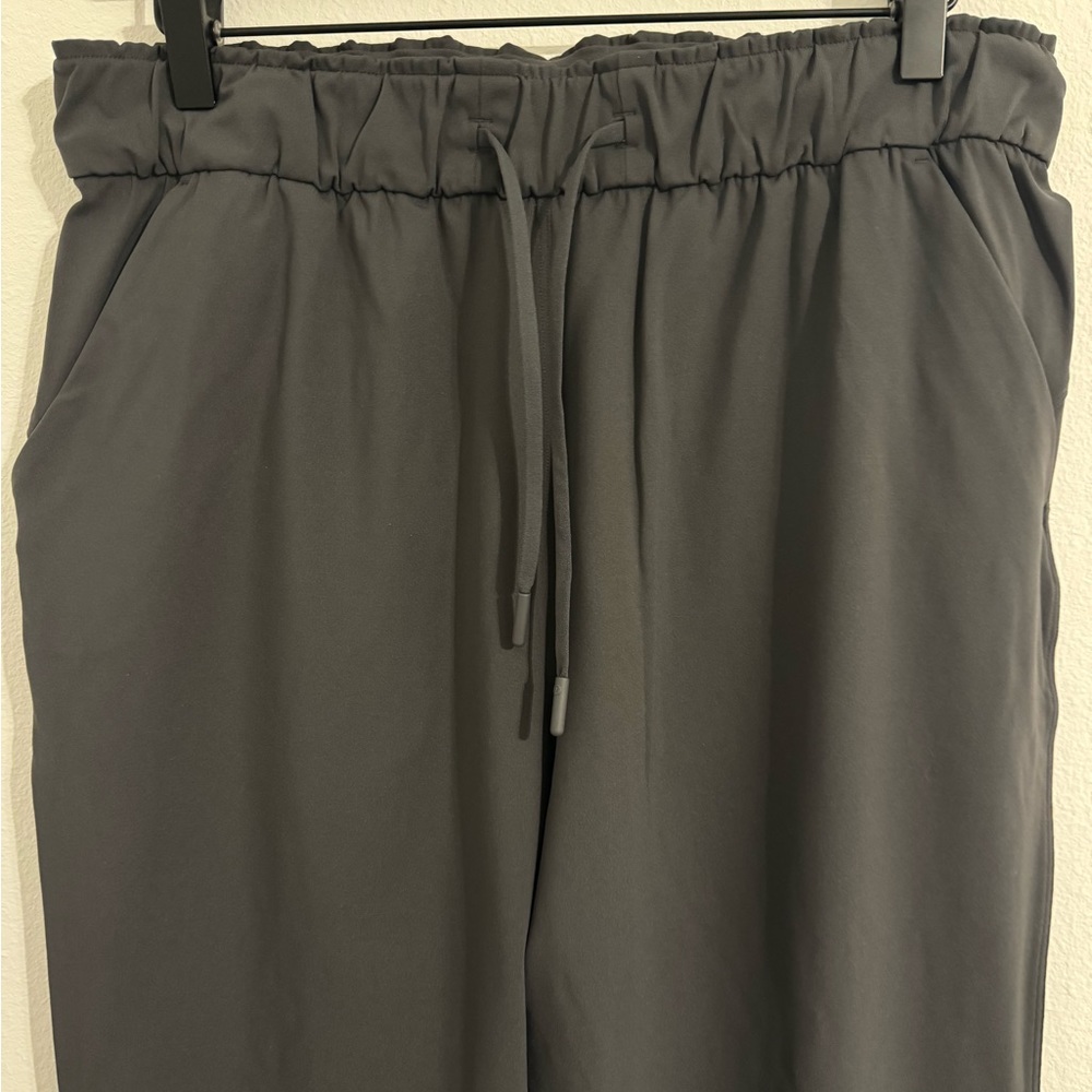 CLOSET CLEAR OUT! Lululemon Stretch High Rise Jogger